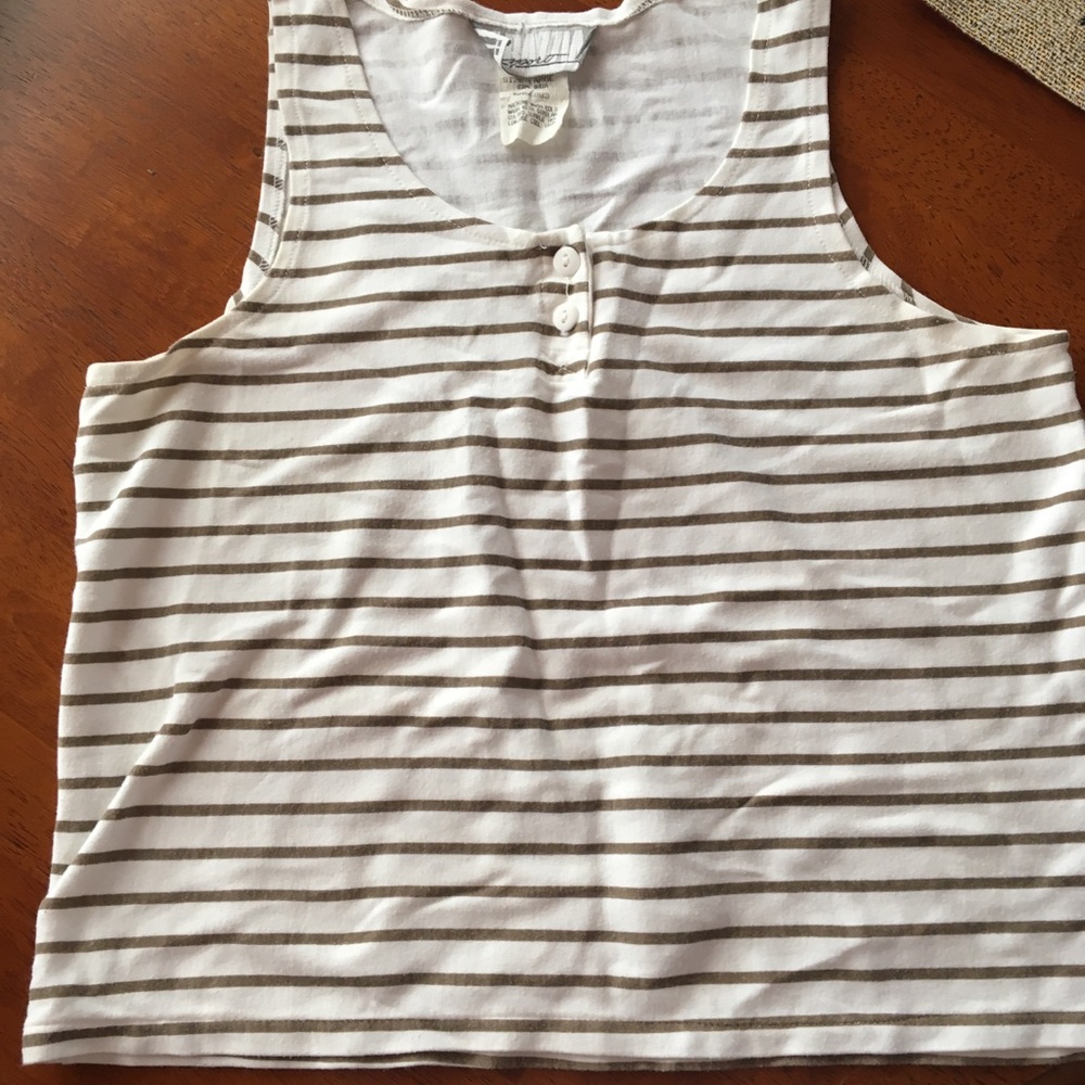 PRICE DROP!!!Tarazzia Dressy Tank Top